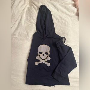 Soul Cycle cropped hoddie with skull